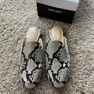 Nine West Snakeskin Loafers - Size 7